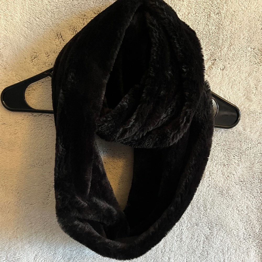 West Loop Infinity Scarf - image 1